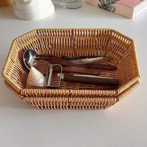 NIKIHONG Brown Fruit Baskets Wicker Bread Basket, Woven Tabletop Food Fruit Vegetables Serving, Restaurant Serving Basket,Shape (Rectangular small size) - image 4