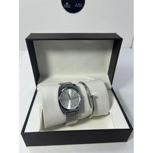product_image_name-Generic-Unisex Minimalist Silver Watch & Bracelet Set- Silver-1
