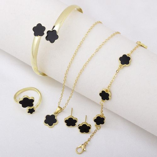 Fashion 4pcs/set Five-Leaf Grass Ring Bracelets Earrings Necklace Set - image 3