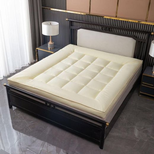 OMAMA HOME TEXTILE 4-Piece Quilted Mattress Topper Set with Two Pillow cases –Cream