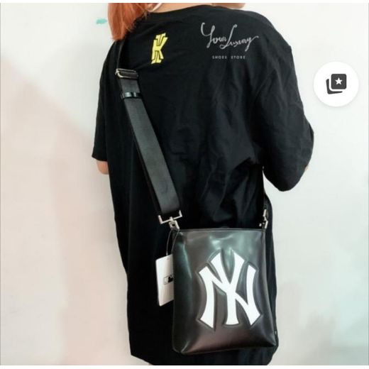 AD Classic Leather Message Sling Bag - Black - image 2